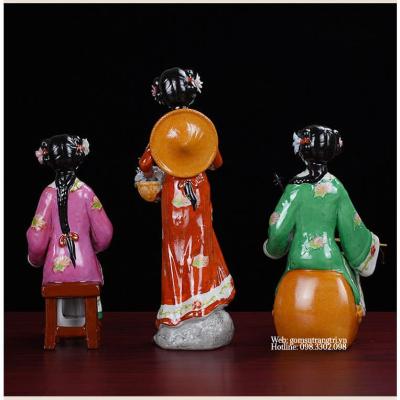 TƯỢNG SỨ MEN MÀU 3 CÔ GÁI